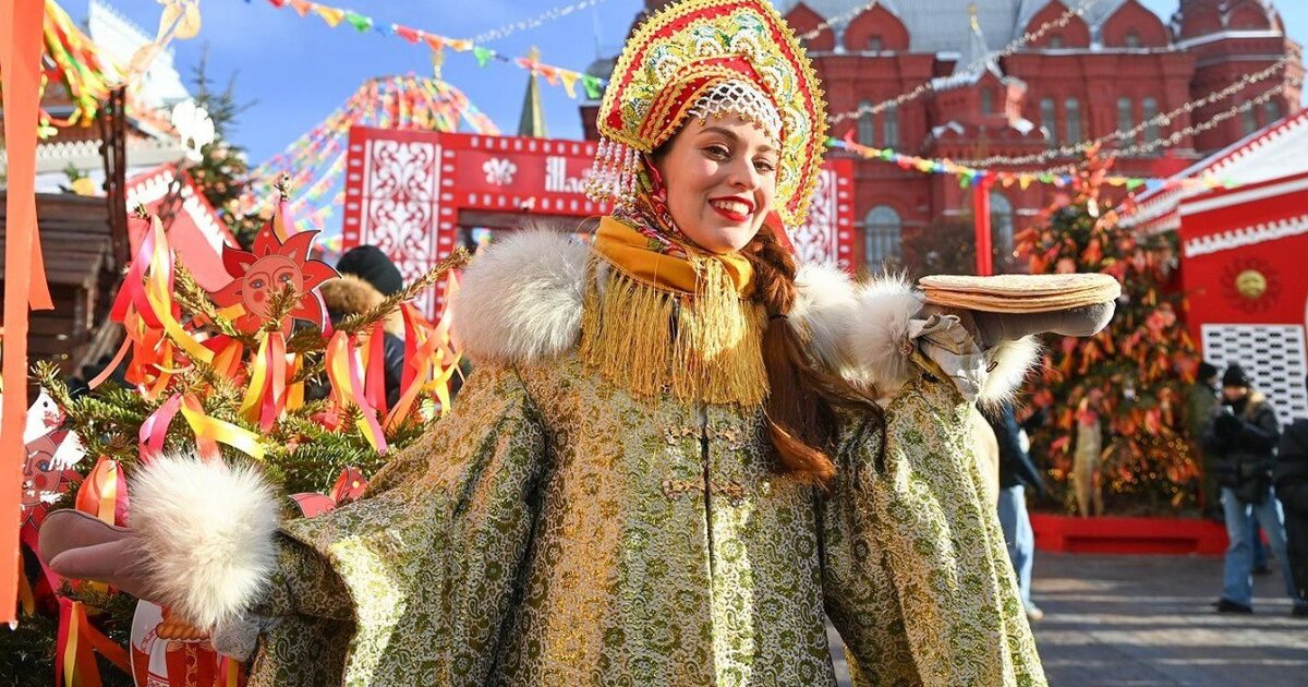 Участники фестиваля "Масленица" передали часть вырученных средств бойцам СВО